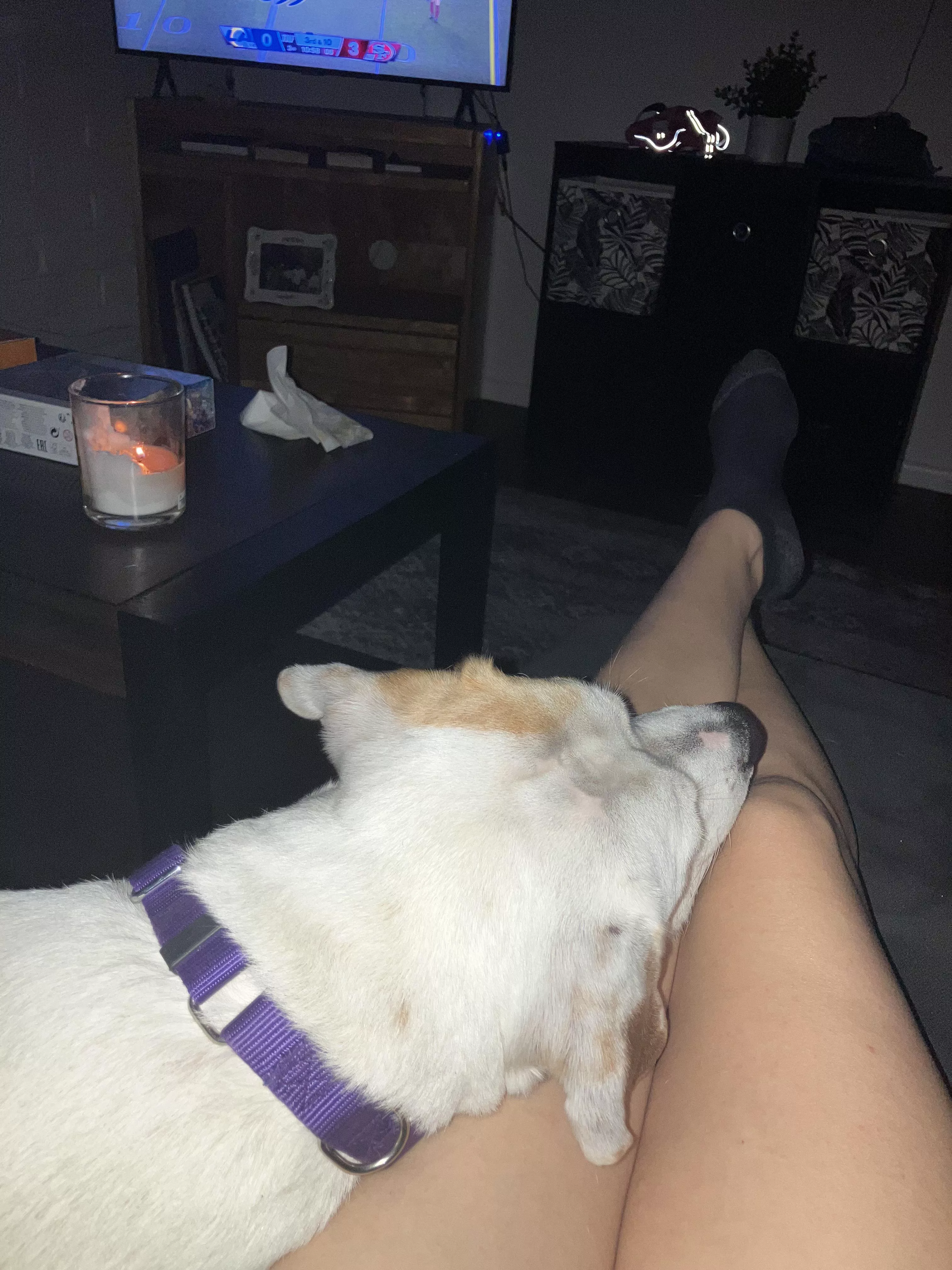 Watching football (34f) 