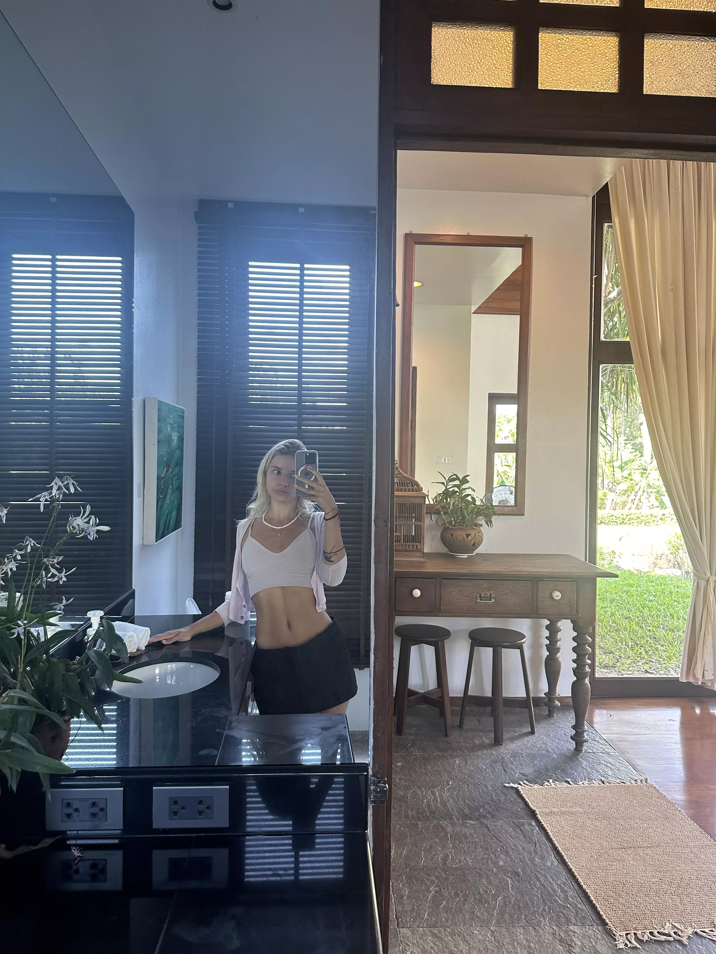 Way too fucking horny today