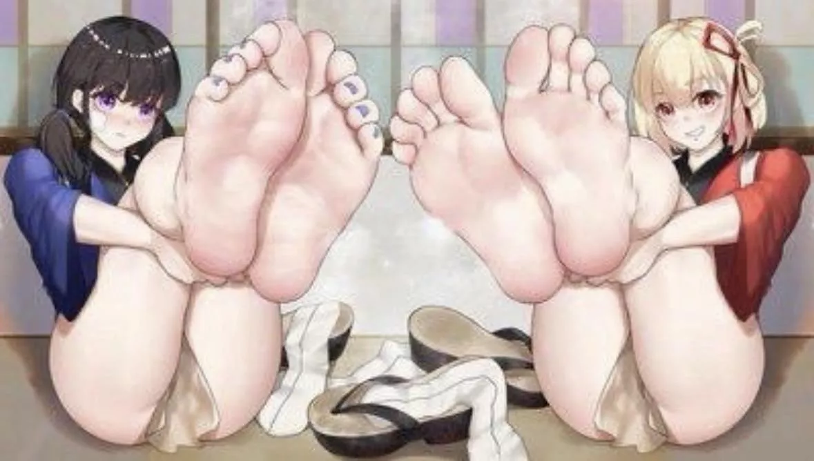 Whose are smellier what do you think 