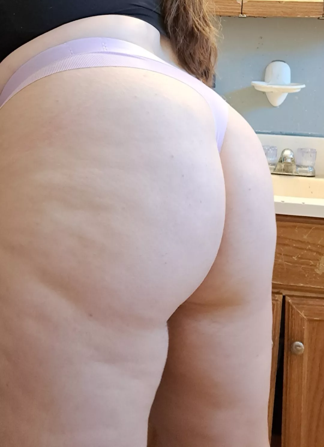 Would anyone be interested in a Snapchat deal? I'll make it worth it 😘