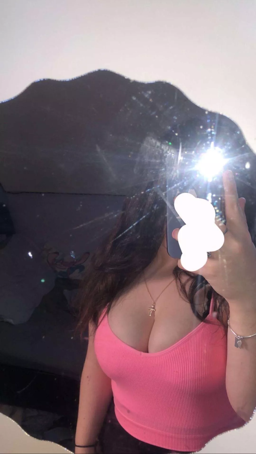 You boys want to see more of my tits (dm me)