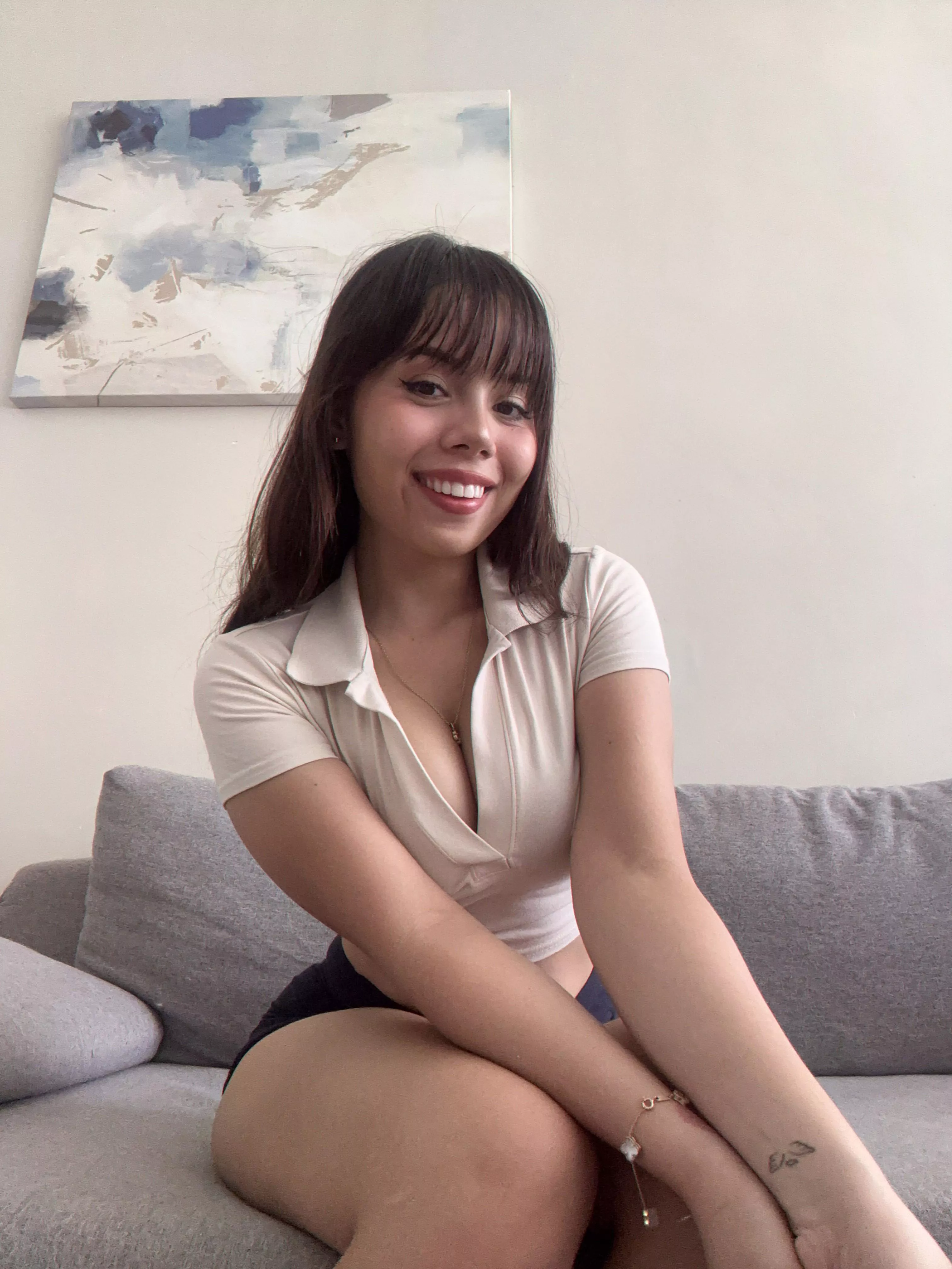 19F Pretty sure no guy on here is ready for this level of chaos.. think you can keep up?