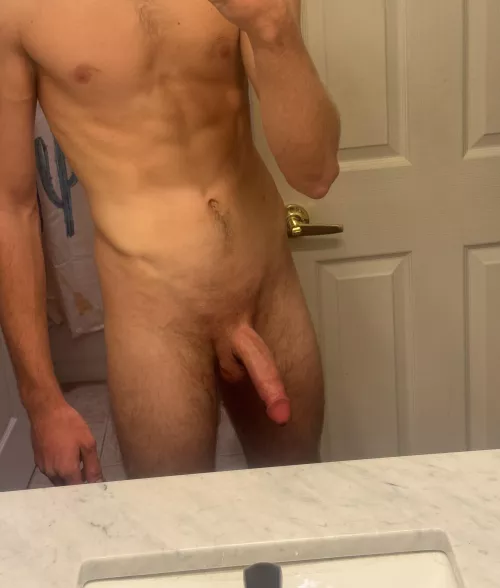21m4f any moms looking for some fun