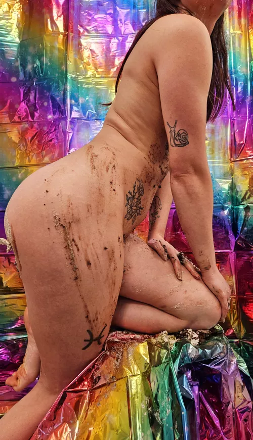 Come see the full video. 💋