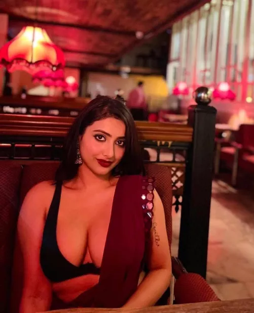 Forgot her name but damn she's hot.