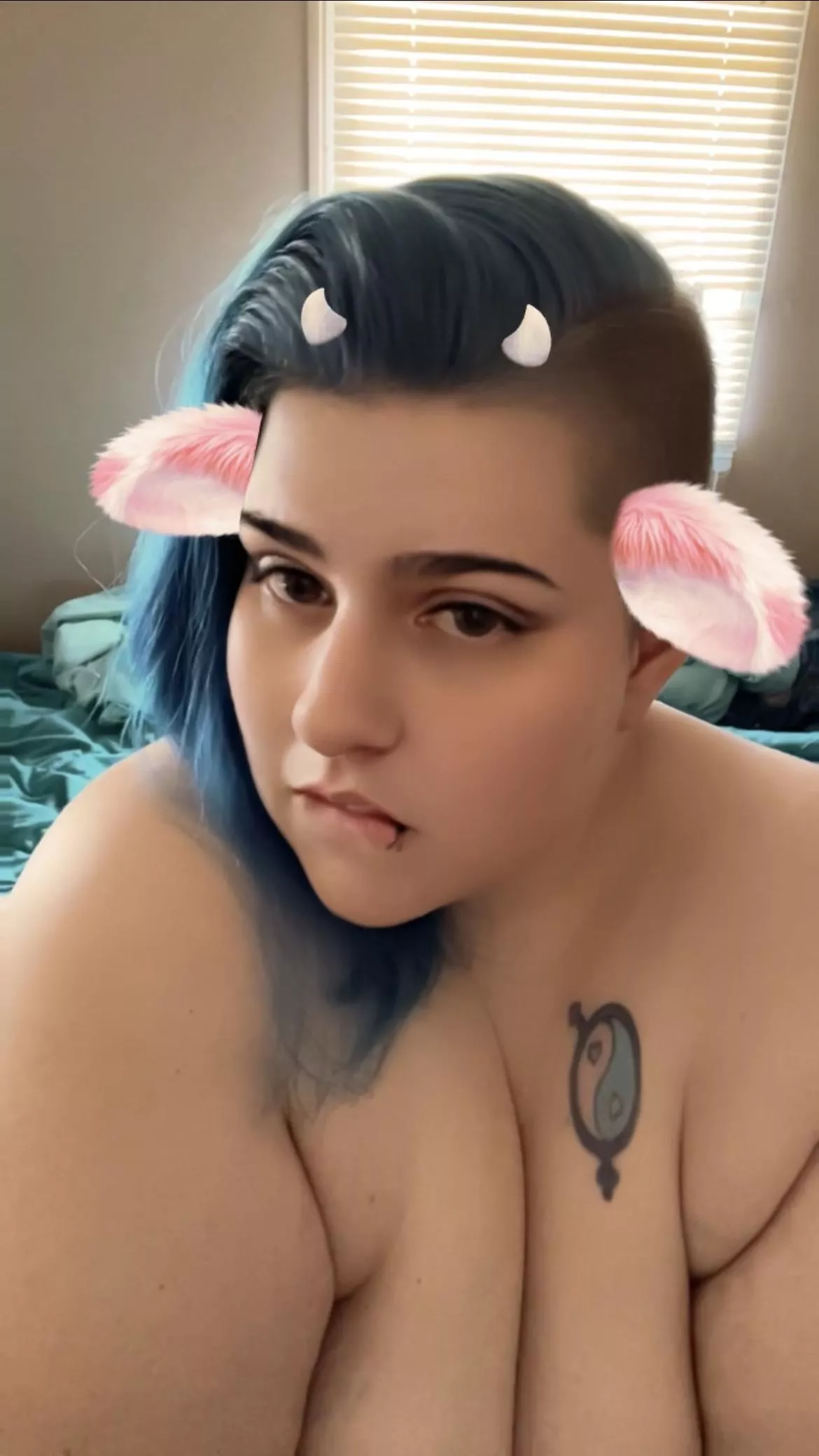 I know how much you like it when I bite my lip for you 