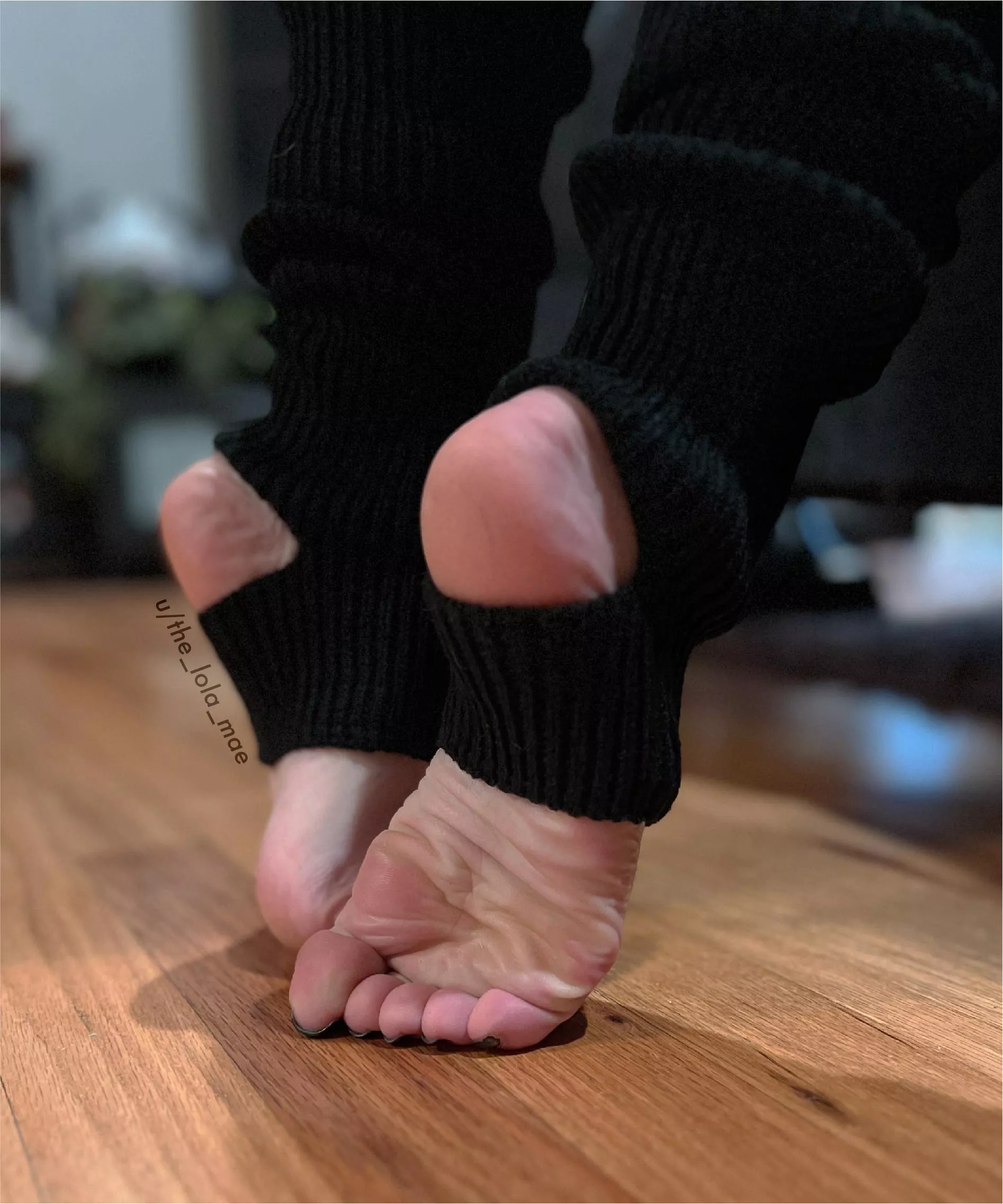 leg warmers and scrunchy soles