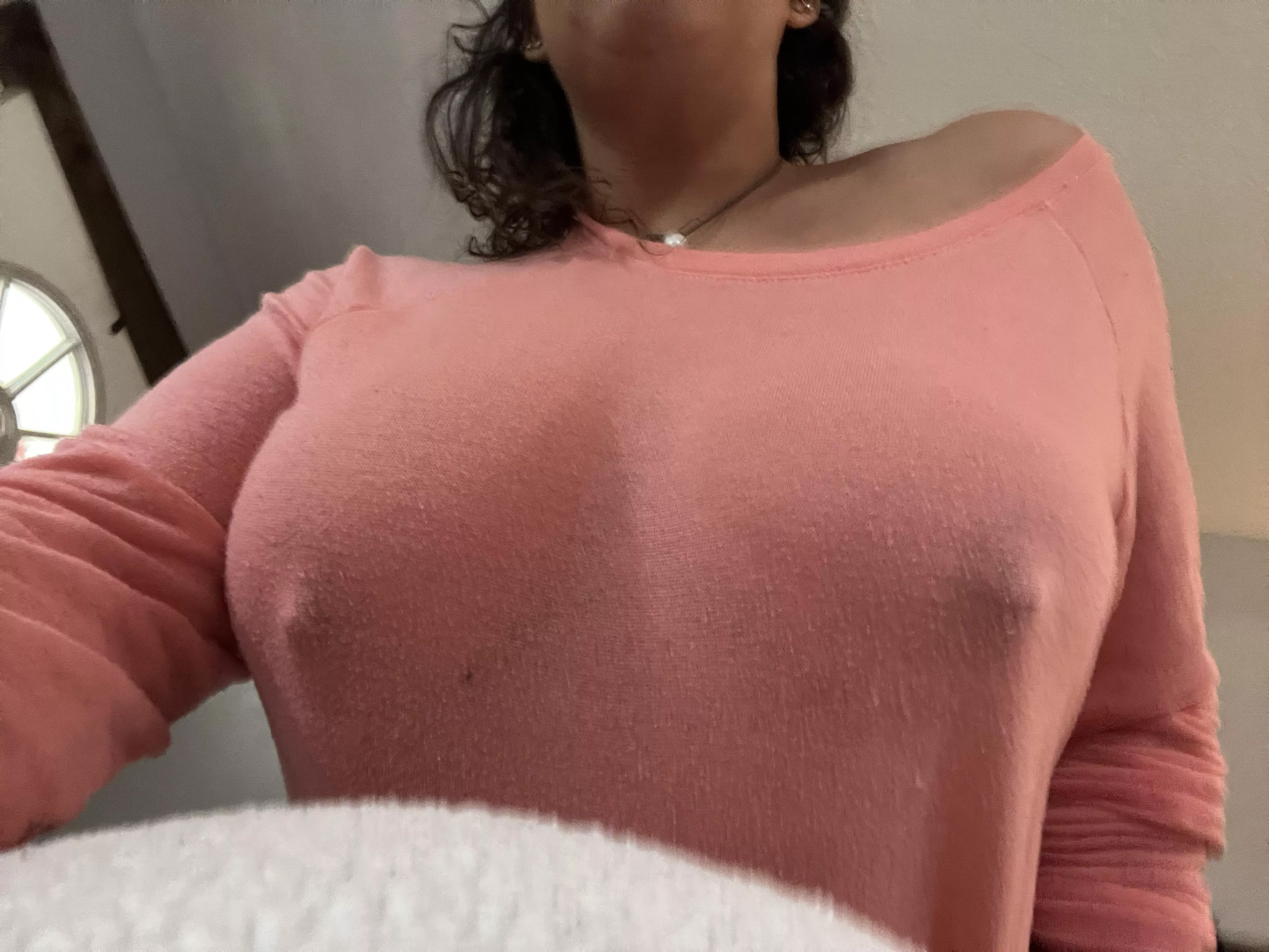 Love me some braless days ☺️