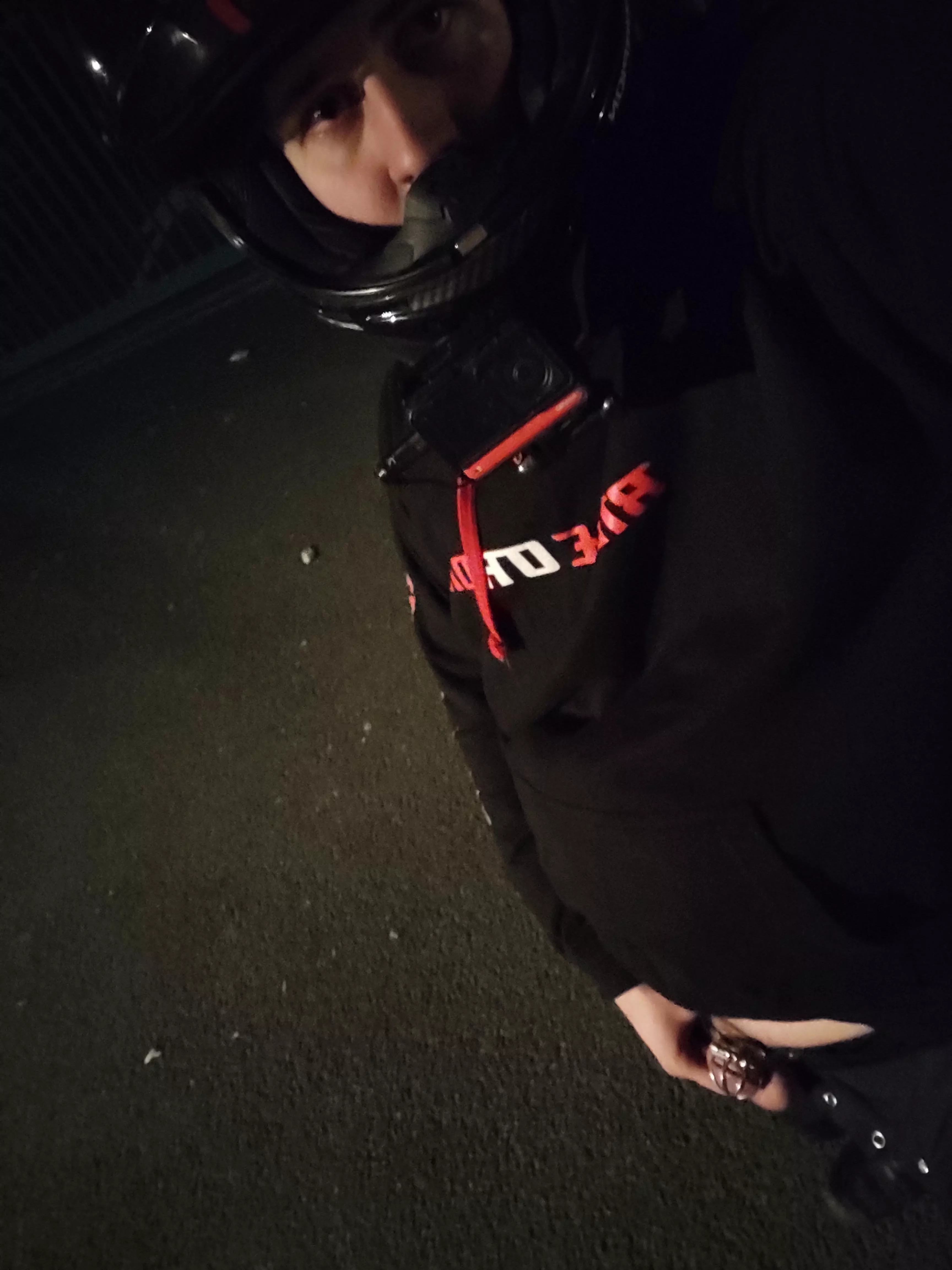 Solo night caged ride