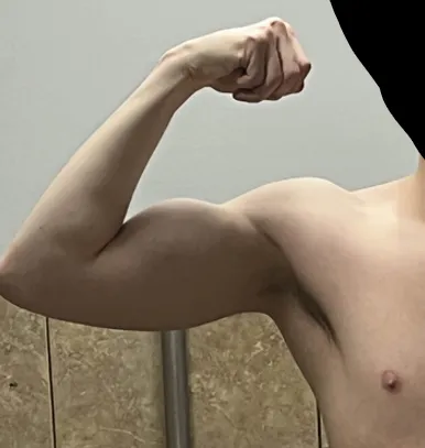 (23) Any dom men like pits on their sub?