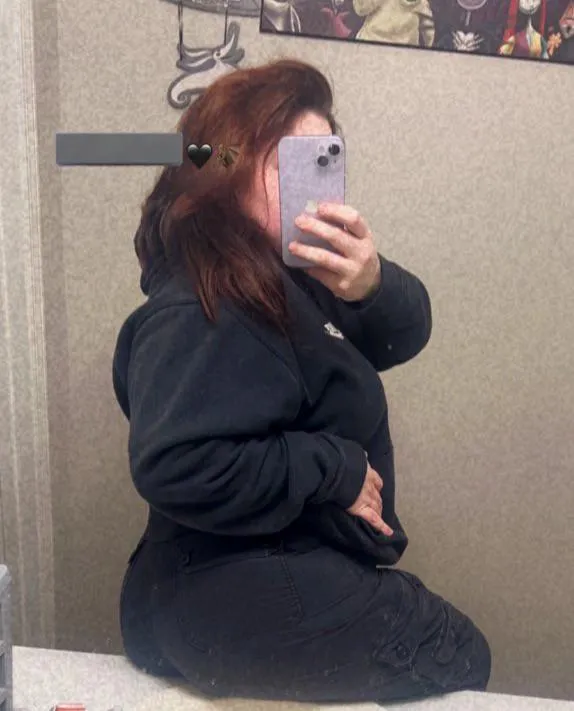 Bet you wish you were my phone huh? How pathetic