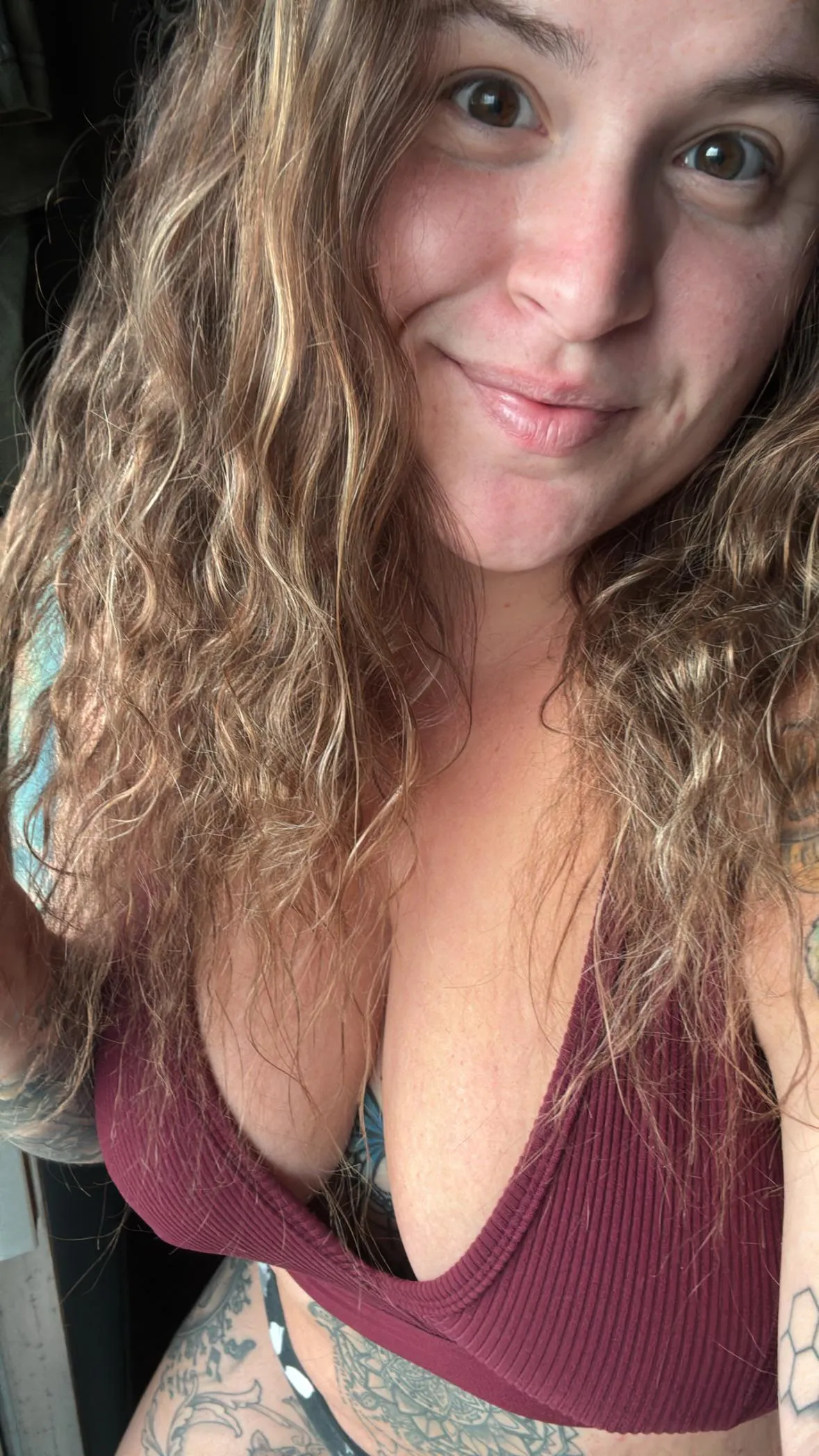 Can this  bbw covered in ink with big naturals titties quench your thirst!