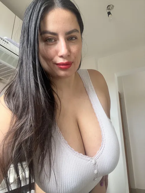 Do you like my black hair?