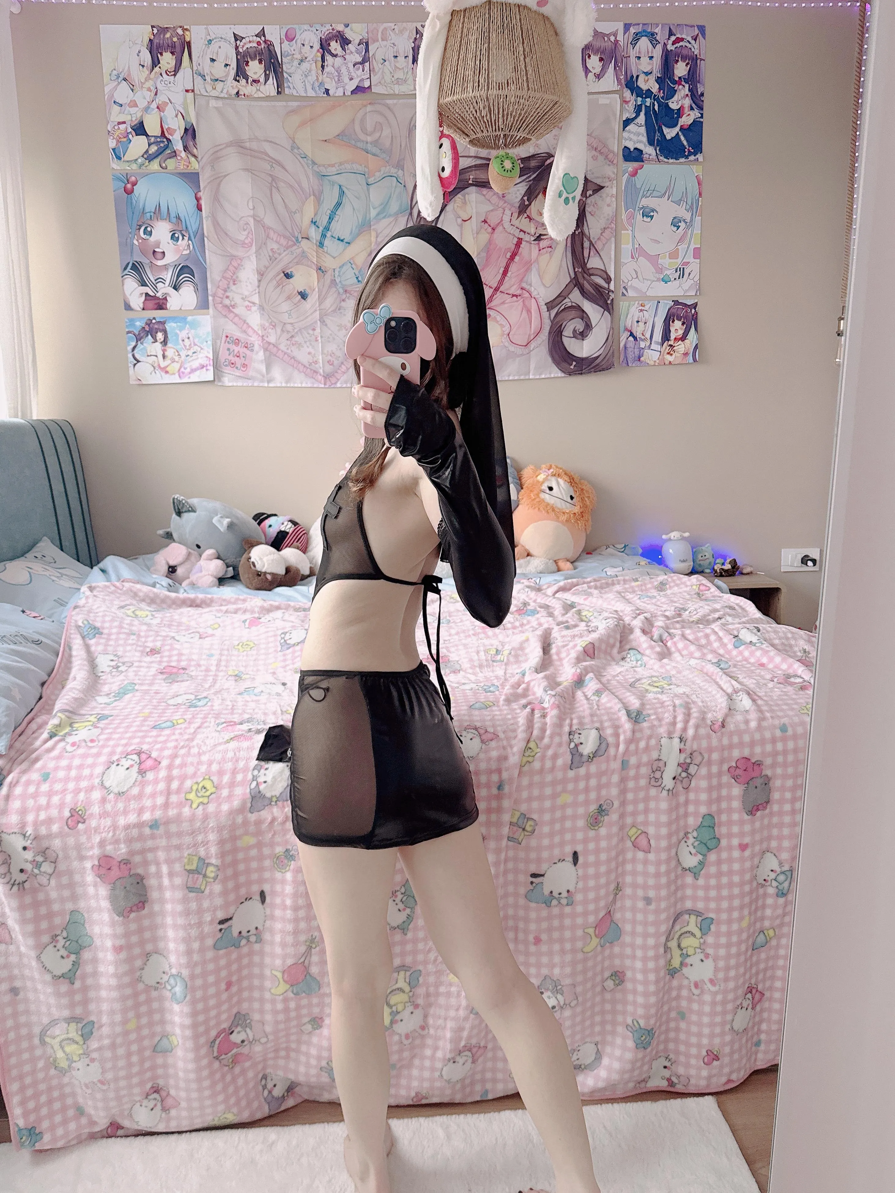 Easy for my petite body to arouse you