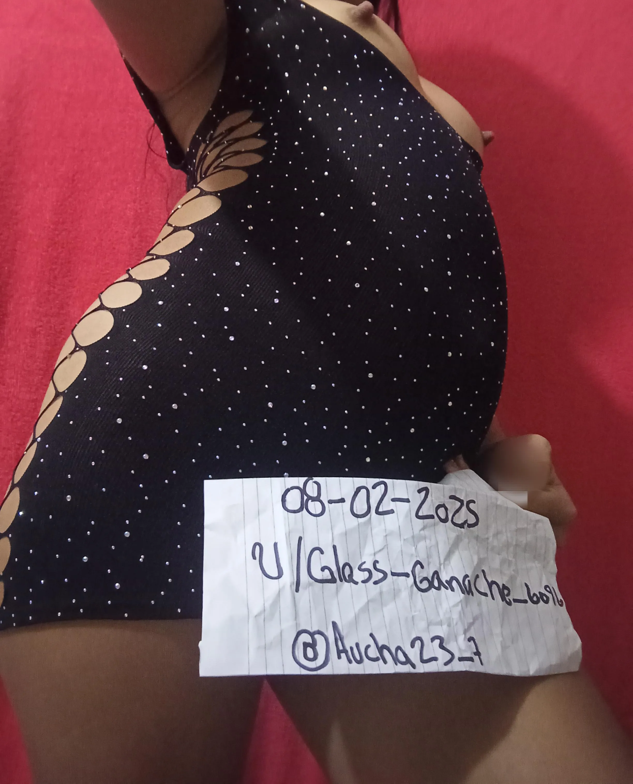 Hi daddy, would you like to play with this beautiful pregnant woman?