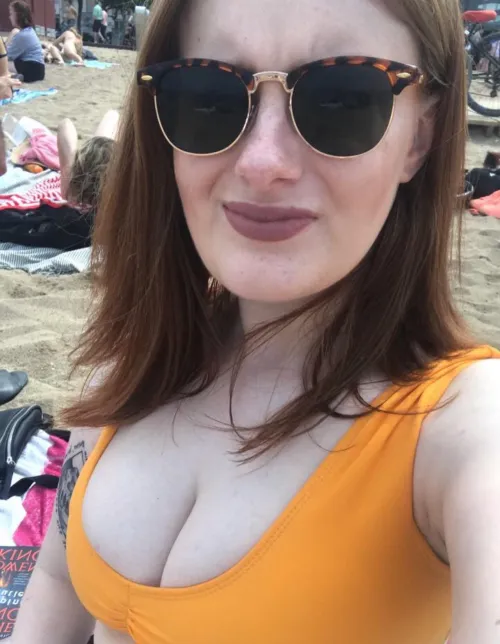 Paint those tiddies.