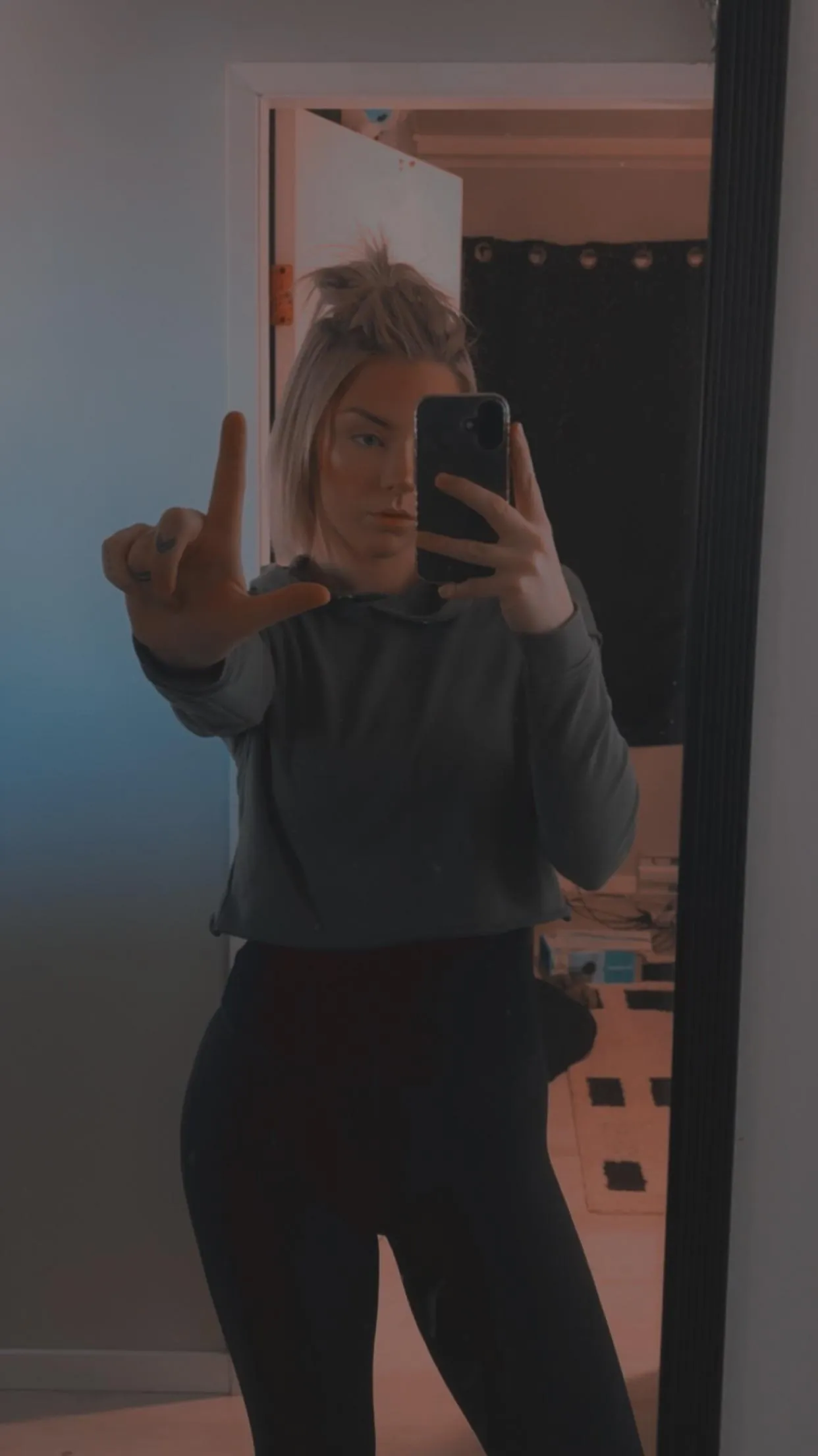 pay me for being pretty, losers. it’s your only purpose.