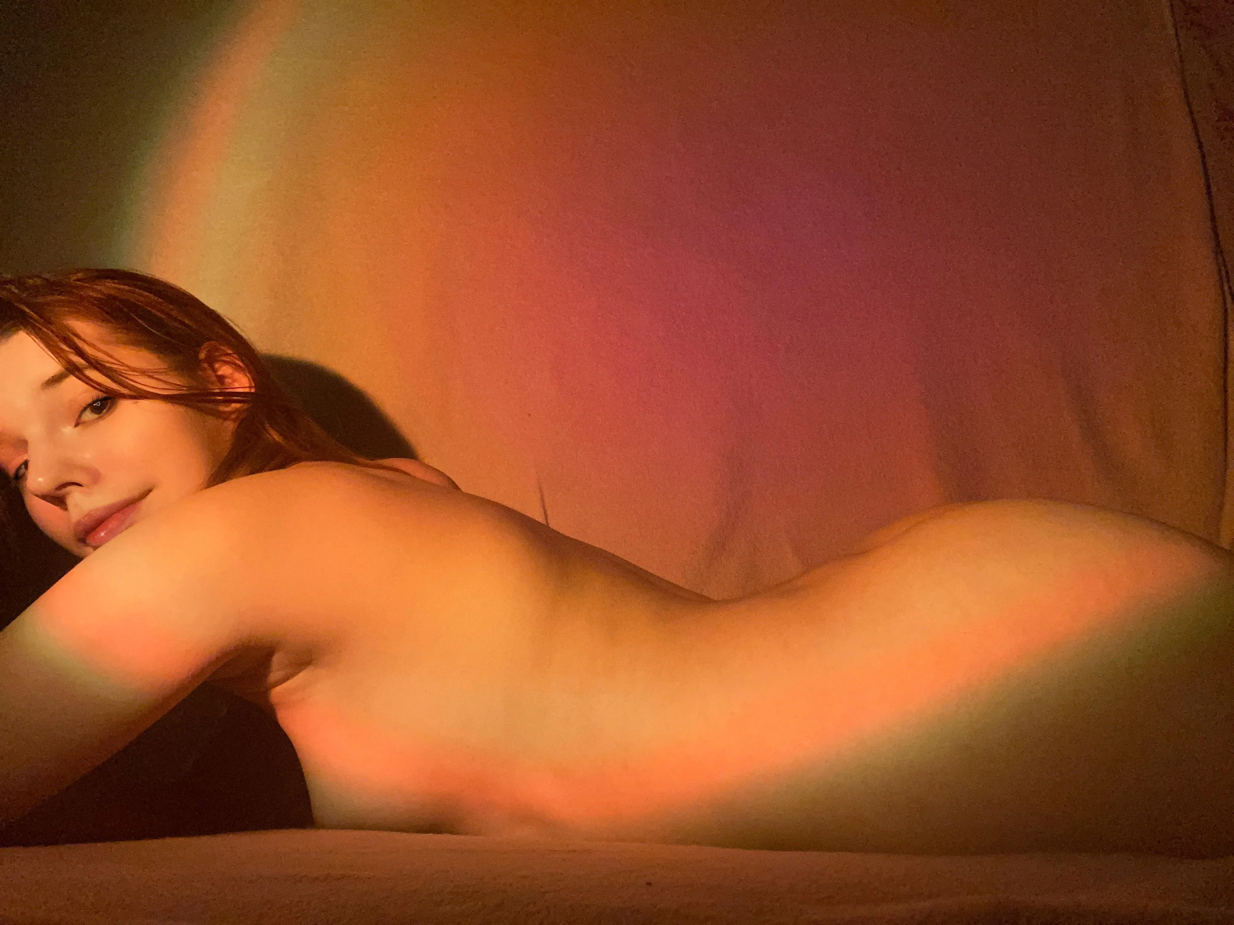 Redhead [_AliceCarter_] hot enough to tease you