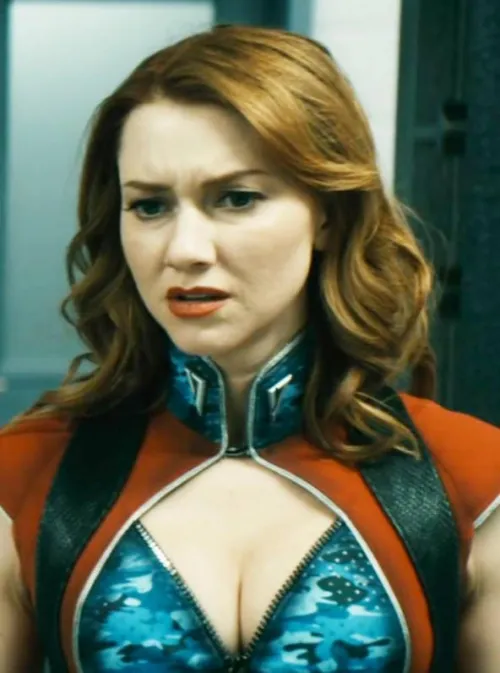 Valorie Curry amazing plot as firecracker from the boys