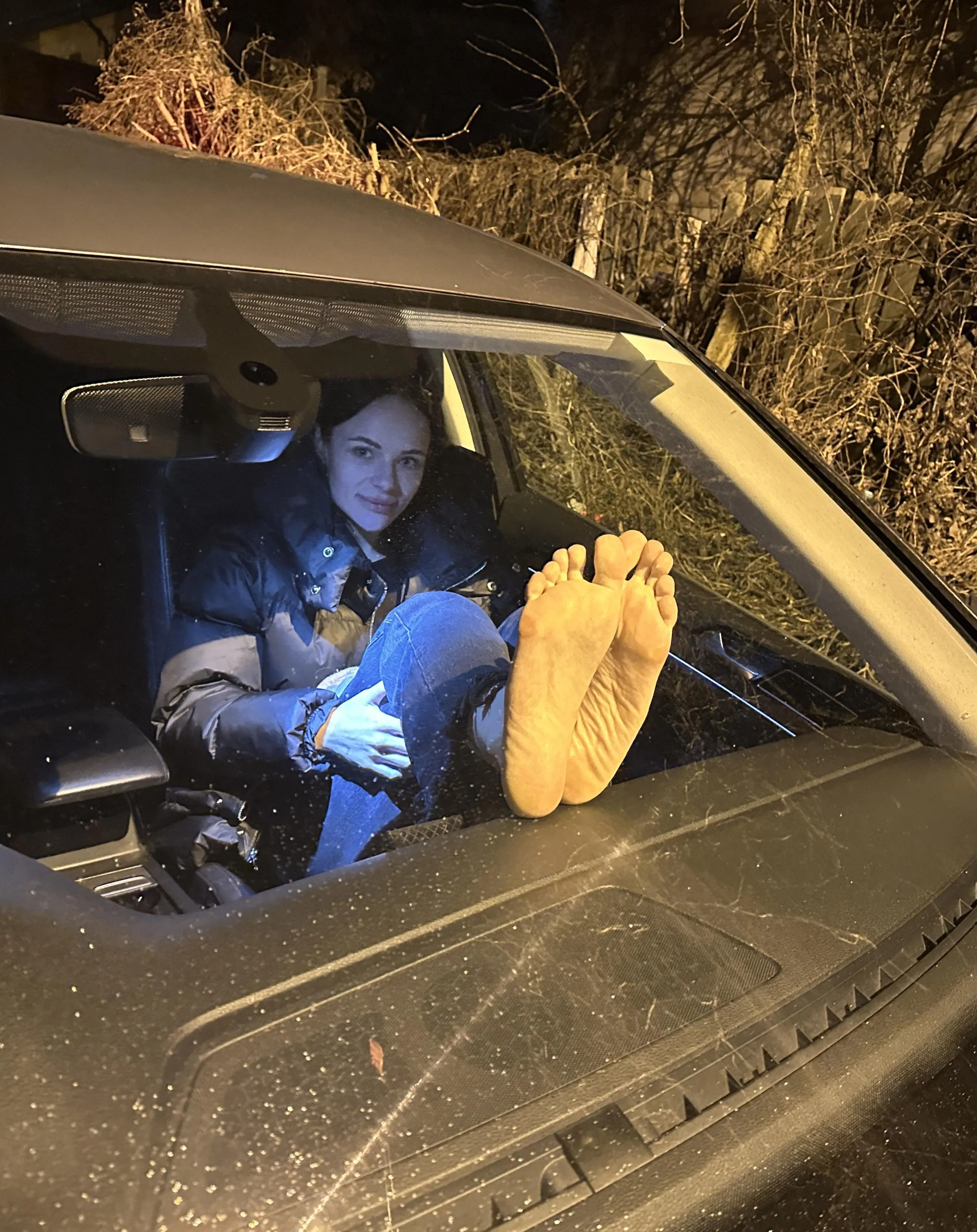 warm my soles in the car because Im cold