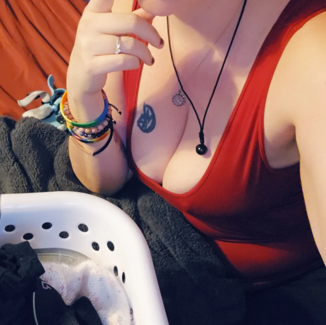 Who wants to fold me?