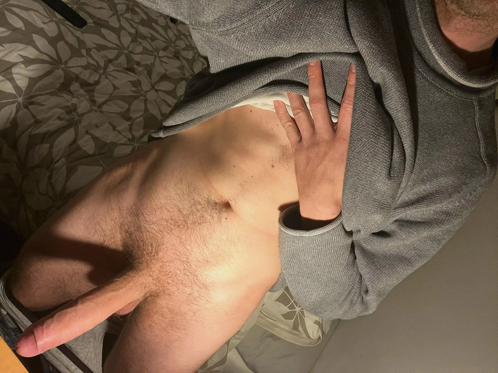 30 M London. Who's free this weekend?