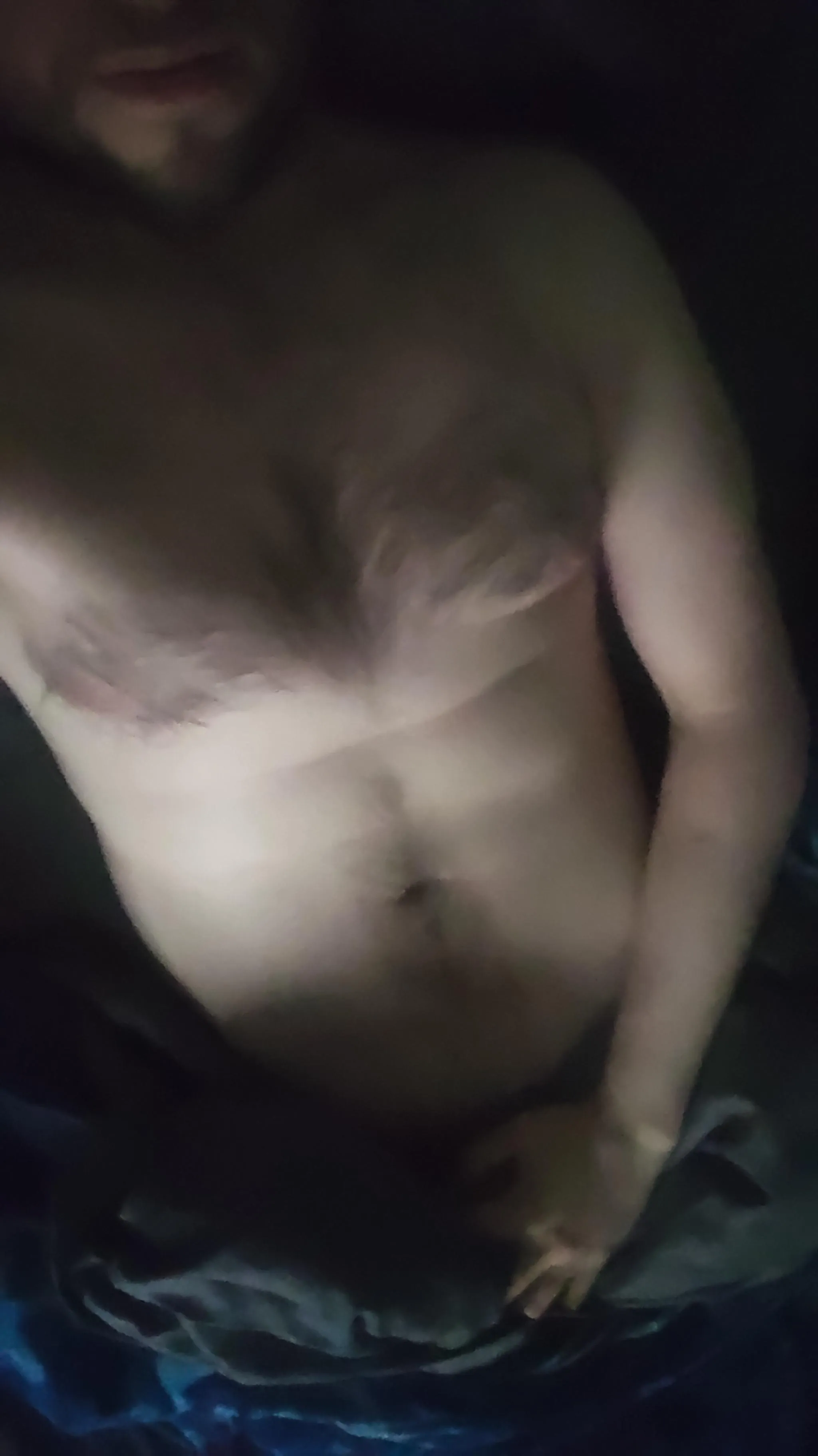 33 vers bttm open to chat, snap, have fun