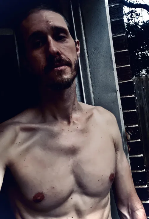 40 [M4F] #Decatur - Tall, hung, athletic build, and I LOVE to please