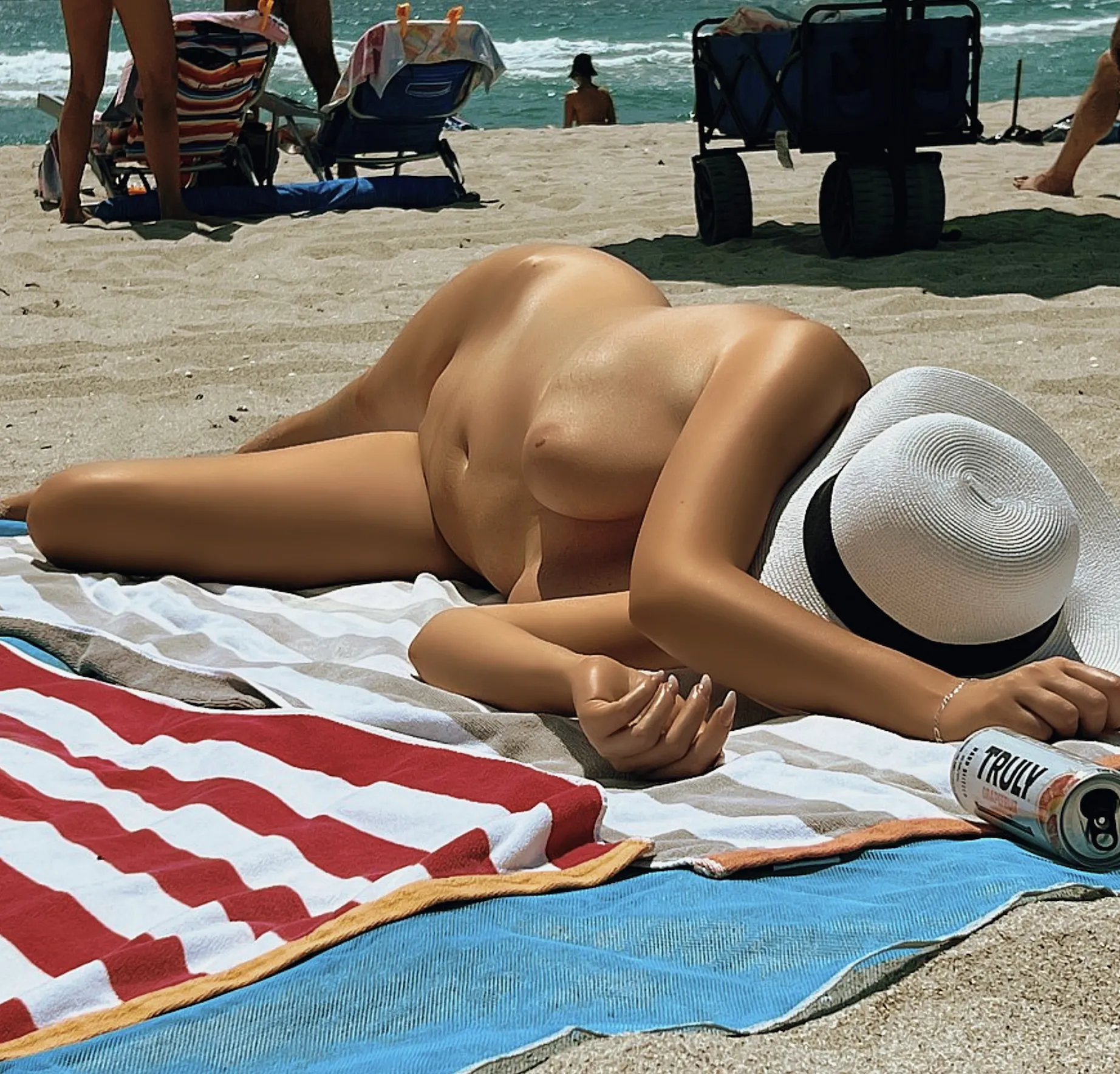 A couple of drinks had me feeling incredibly horny, every inch of me alive with desire, craving attention.