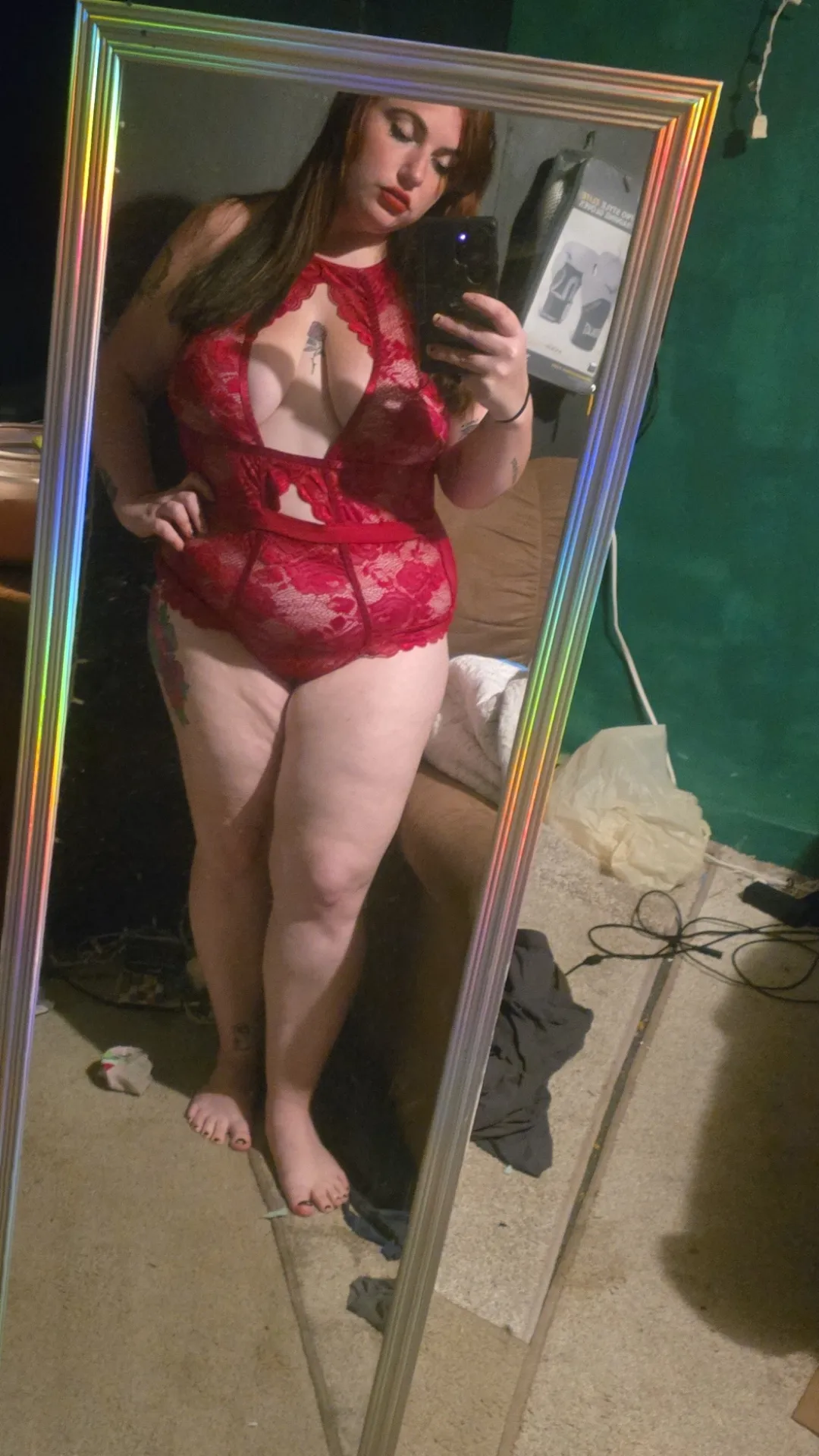 Do you like the red on me? Do you wanna see more?