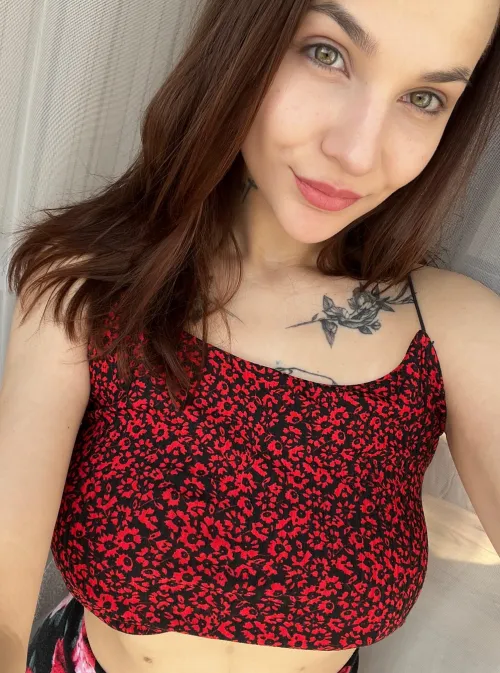 Does my new top suit me?