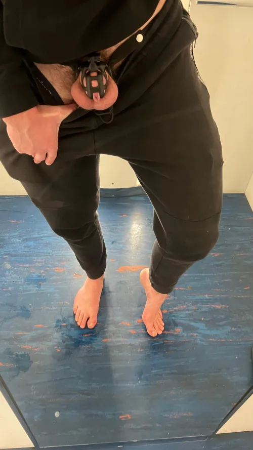 Hoping the neighbors don’t use the lift right now