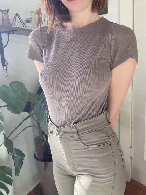 I love wearing this top braless