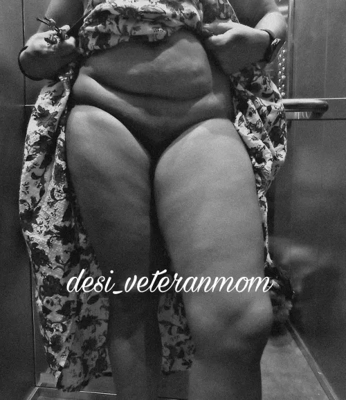 I've always wanted to masterbate in an Elevator 51[f]