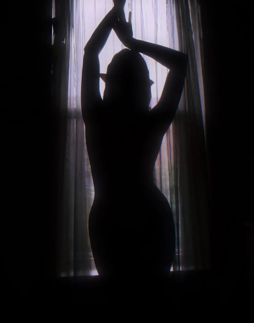 Let the darkness seduce you