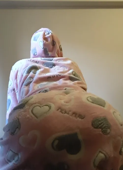 Like my big ass in my new robe?