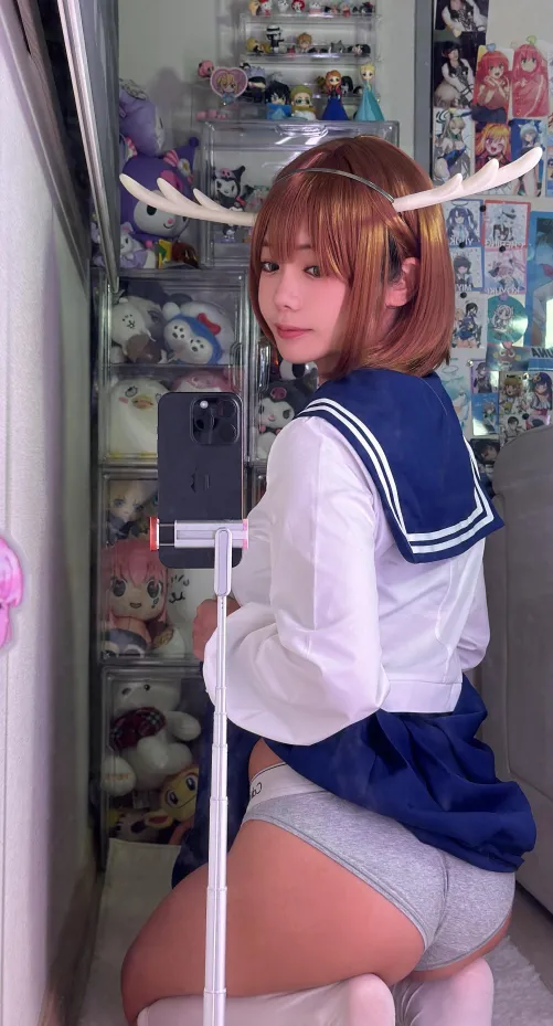 pet me and feed me something good