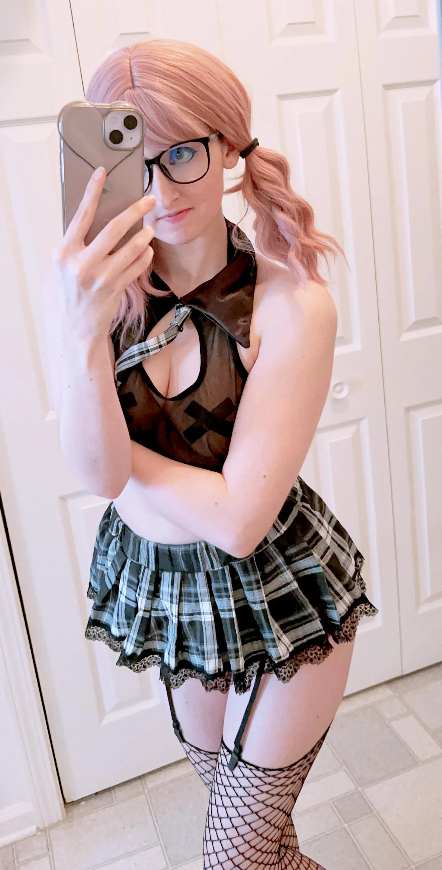 Will you be my study buddy? by (Akarias.art.studio)