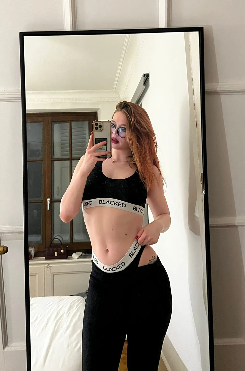 You like my outfit whiteboy?