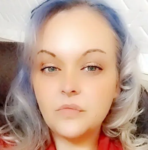 34 (F) WANT TO HOOKUP WITH YOU TONIGHT