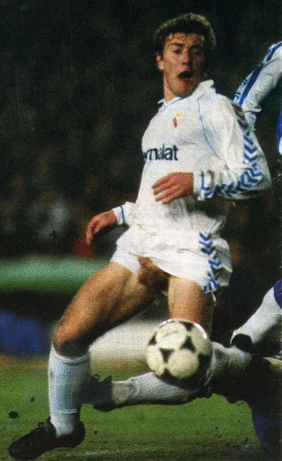 December 14, 1986. The Real Madrid (Spain) soccer player, Emilio Butragueño, let us see his penis and balls.