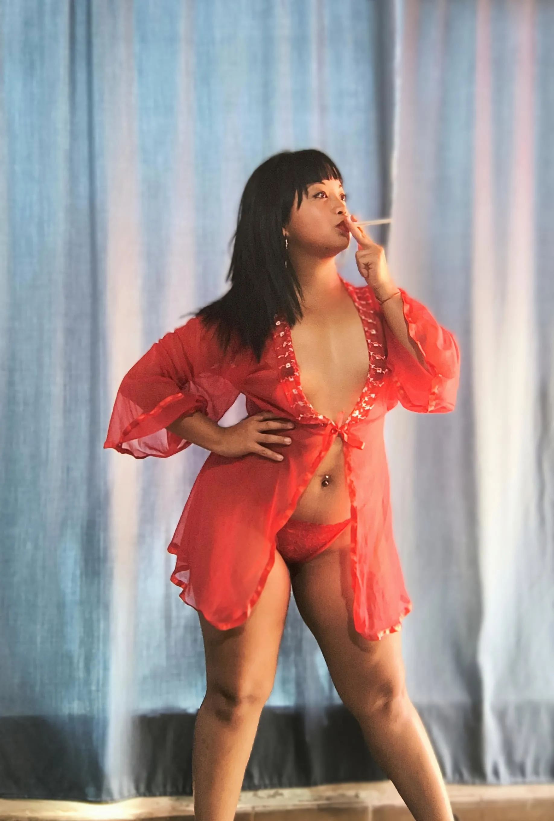 Do i look hot with a cigarette, or what?