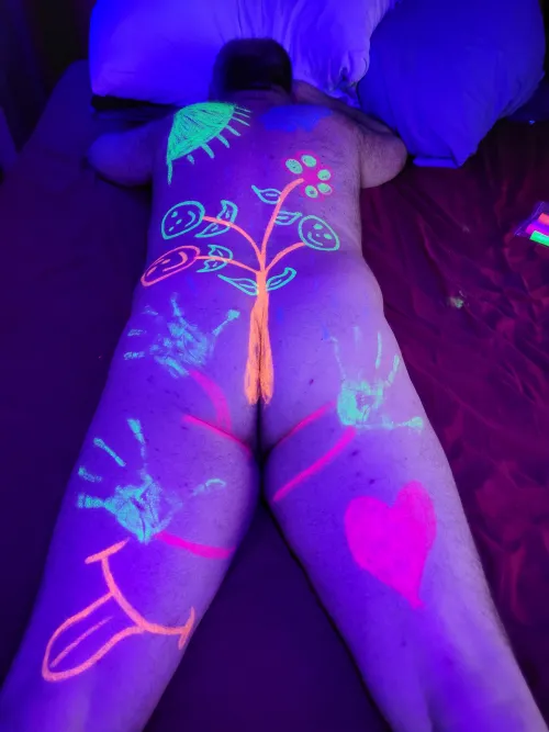 Getting glow paint up my ass crack was quite the experience lol