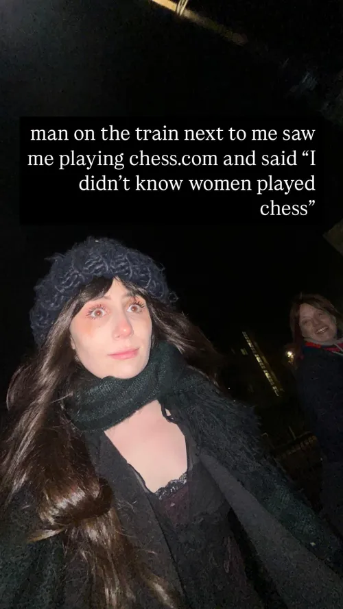 Guess this man didn't recognize a queen 