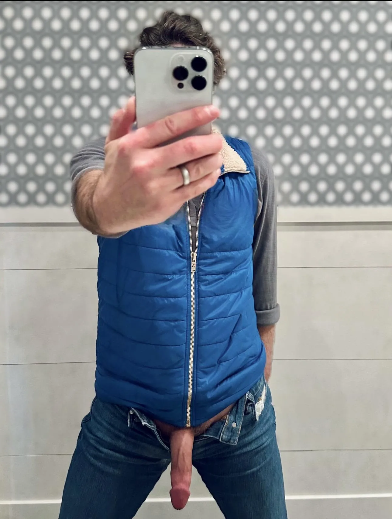 Hi, sexy neighbors [50]