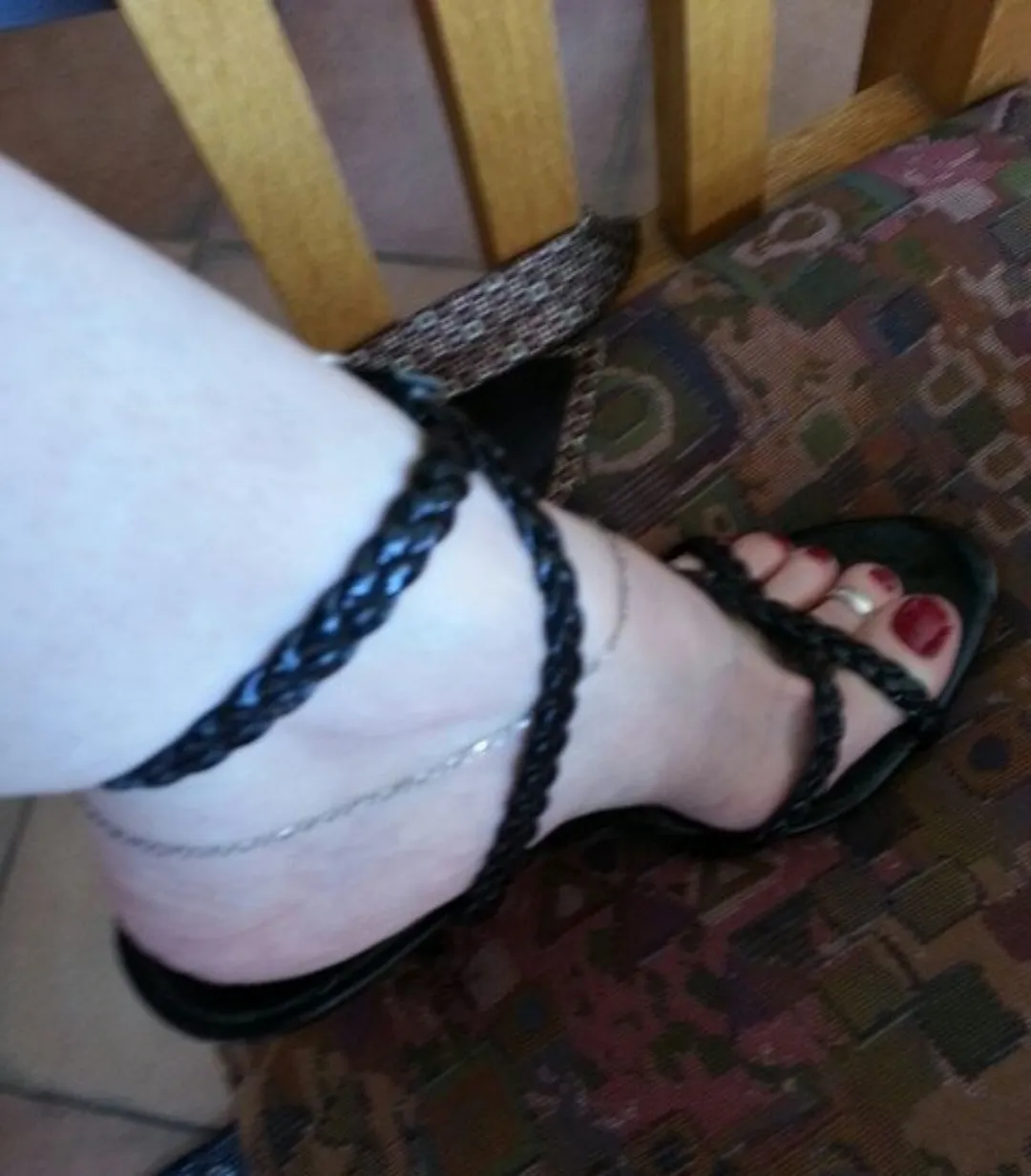 How's the red with black and silver ?