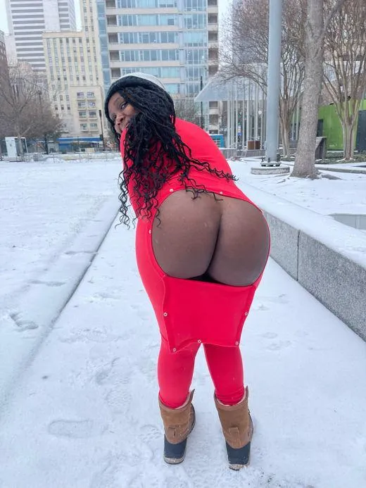 I love when it snows!