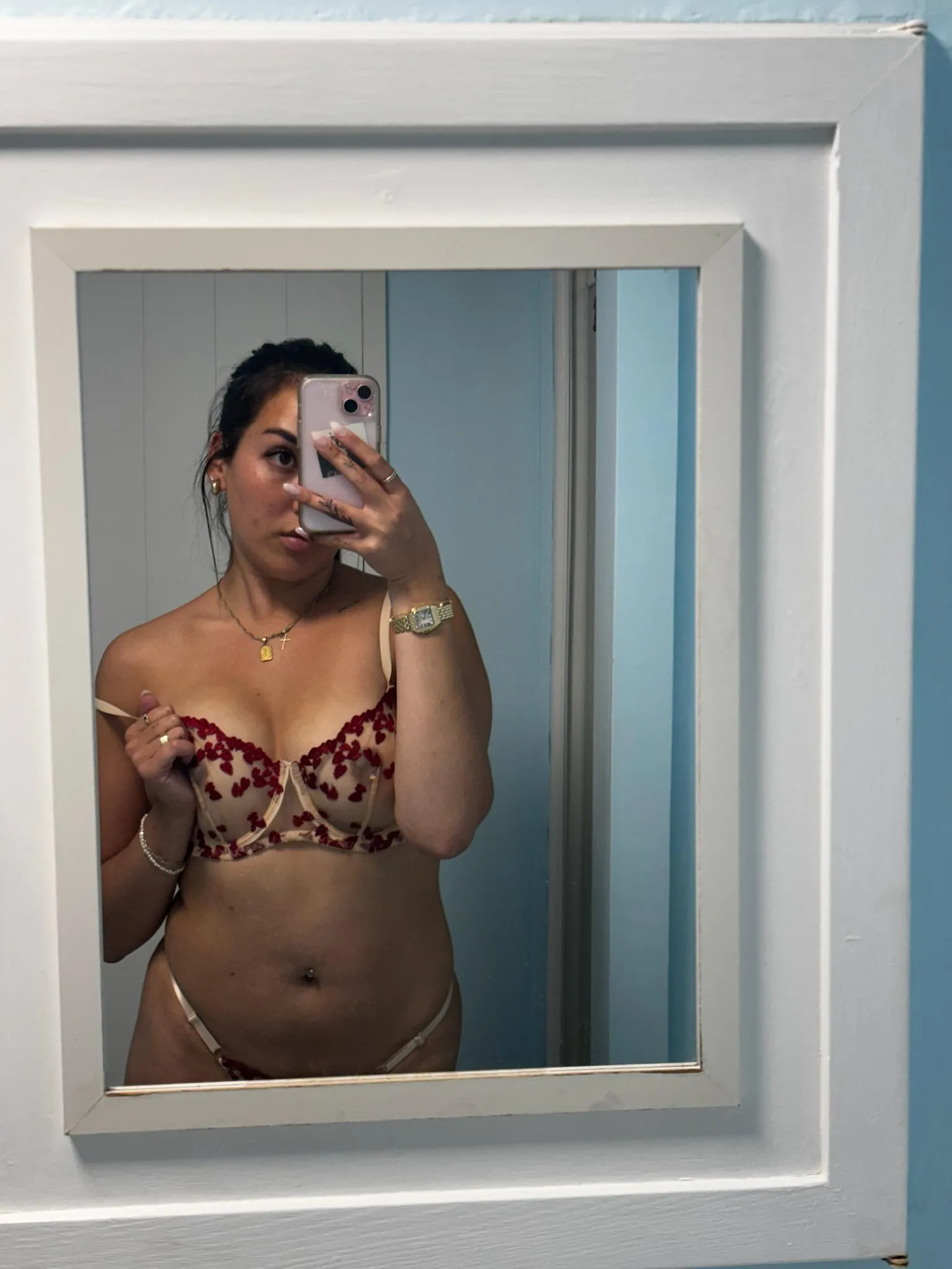 Looking for a couple of nights of fun and creampies with someone cool. I’m dtf and on bc!