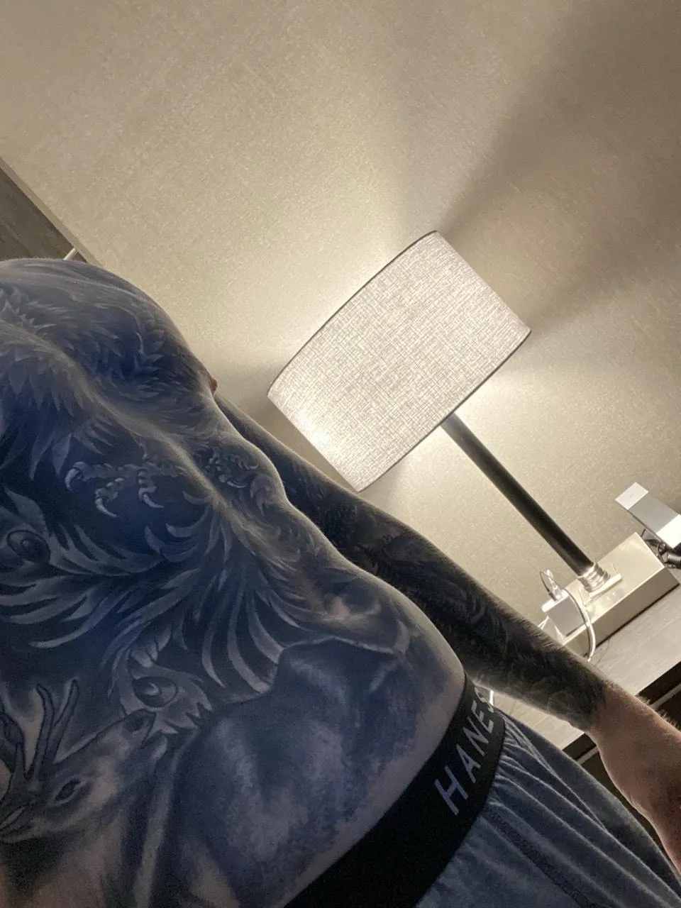 M4F any one want to have some fun with a tatted up bad boy