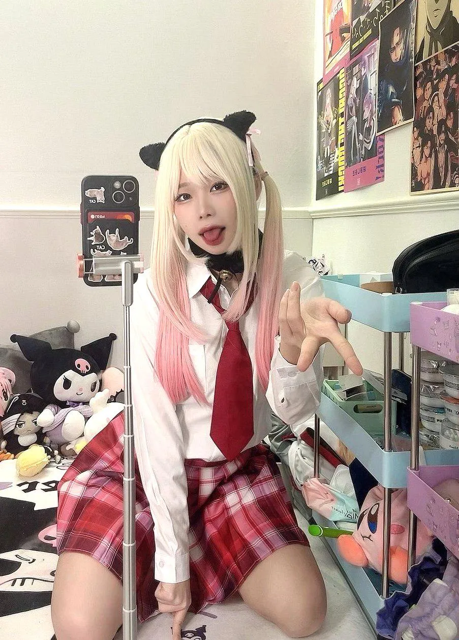 marin kitawaga from my dress up darling